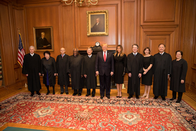 La Corte Suprema supuestamente está llena de desconfianza después de la filtración del borrador de opinión de Roe v. Wade