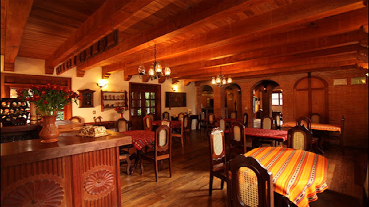 Ministerio de Salud retira restricciones para los restaurantes y bares.