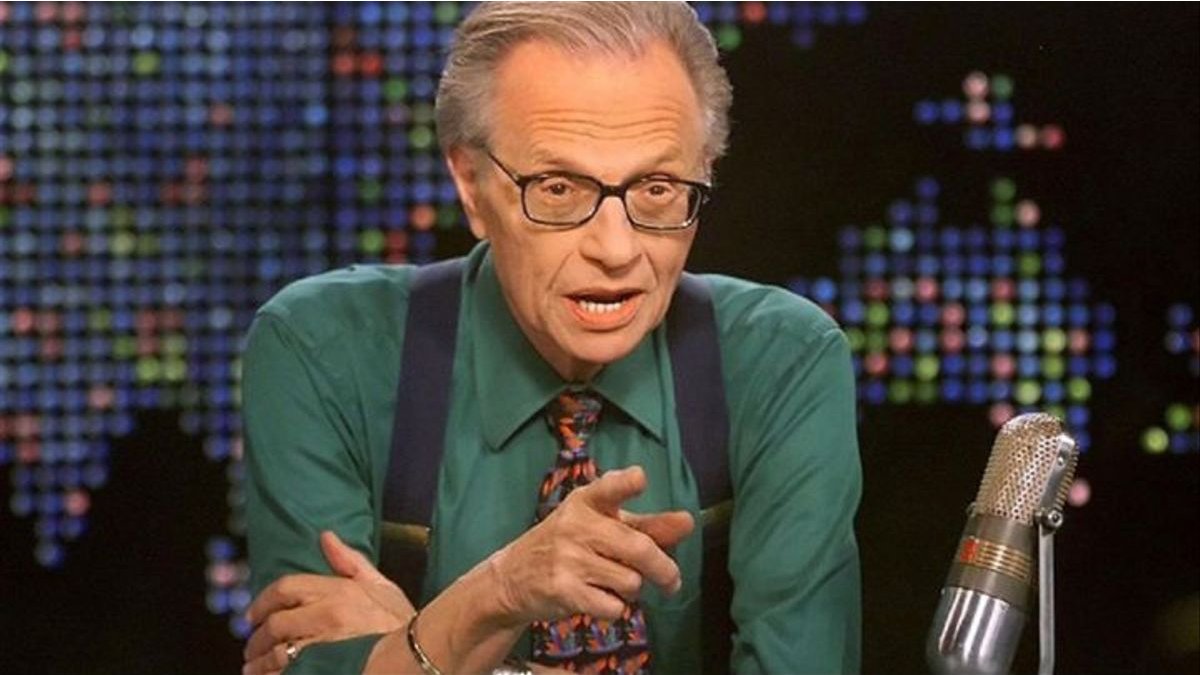 Larry King periodista Legendario por covid-19 a los 87 años.