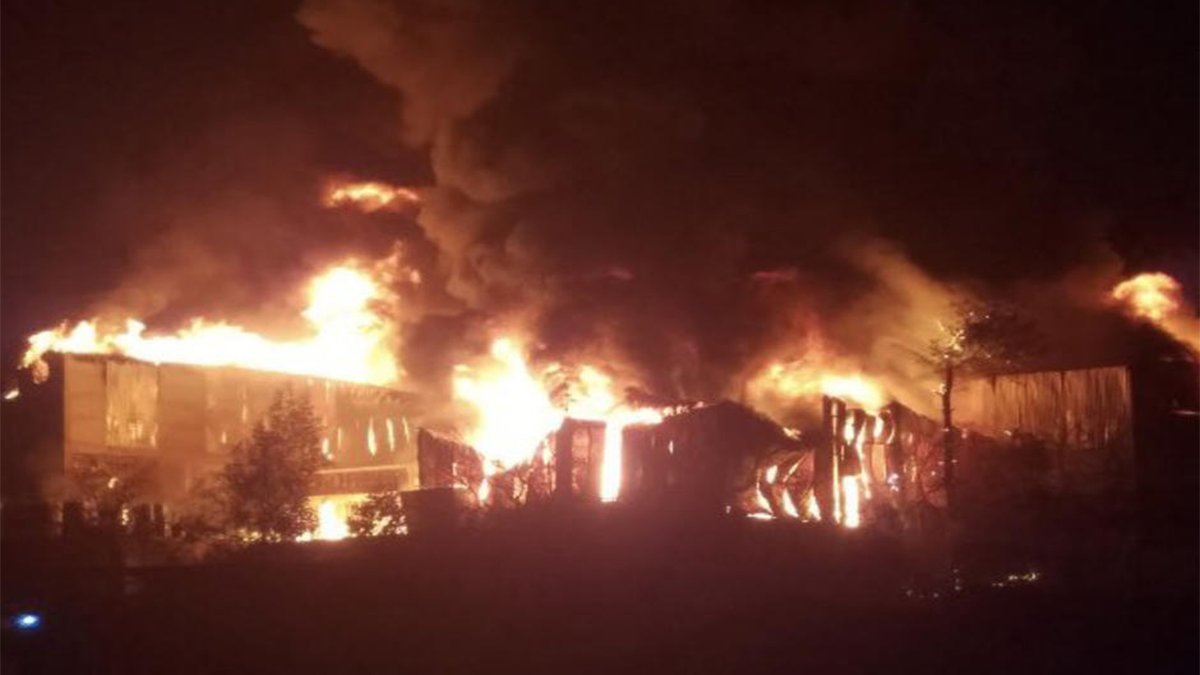 Se producen un Incendio en fábrica de camas en Quetzaltenango