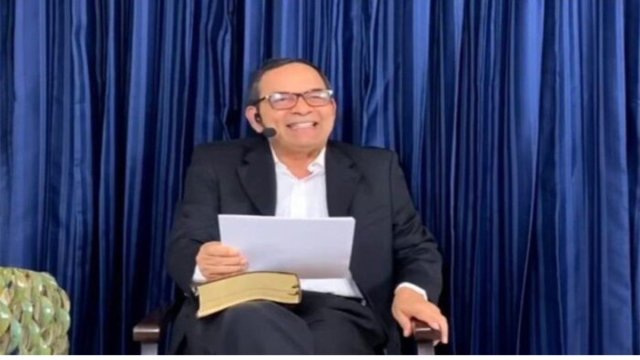 Pastor pide dinero para la llegada de Cristo y desaparece con las donaciones de las personas.