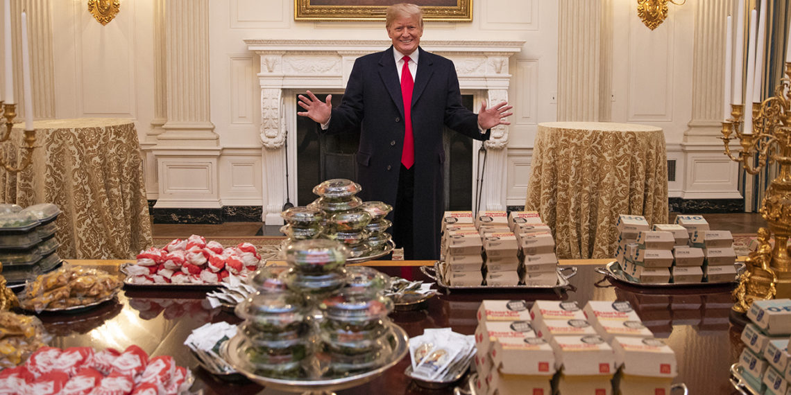 Los posibles retadores republicanos de Trump están atentos al impacto negativo de su dieta McDonalds y están secretamente preparados para atacar.